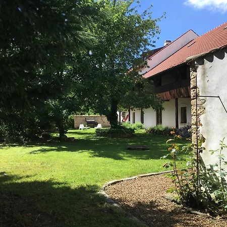 Διαμέρισμα Holubnik Statecnych Zen Kralovych