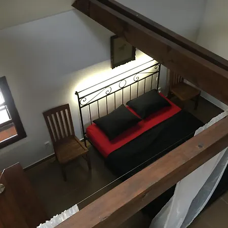 Διαμέρισμα Holubnik Statecnych Zen Kralovych Luže