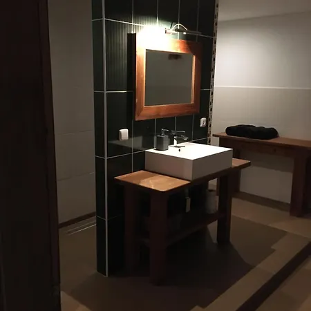 Διαμέρισμα Holubnik Statecnych Zen Kralovych